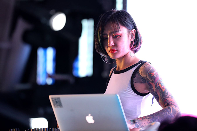 電音節(jié)表演