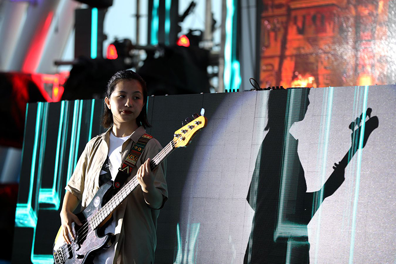 電音節(jié)表演